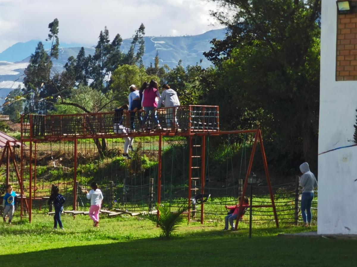 Apu Ecolodge Caraz Buitenkant foto